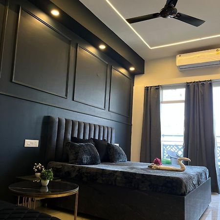 Elite Bnb Газиабад Екстериор снимка